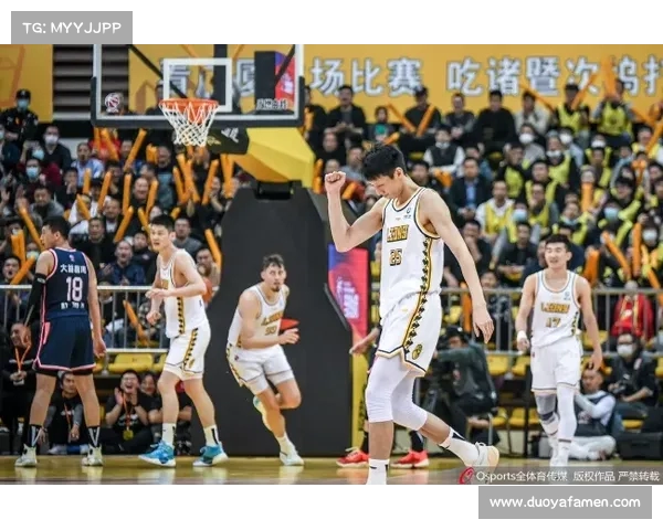 张博源22分8篮板助U19男篮终结五连败 迎战喀麦隆争13名